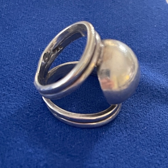 Modernist, Silver Dome ring, Size 5.5 - Picture 11 of 11